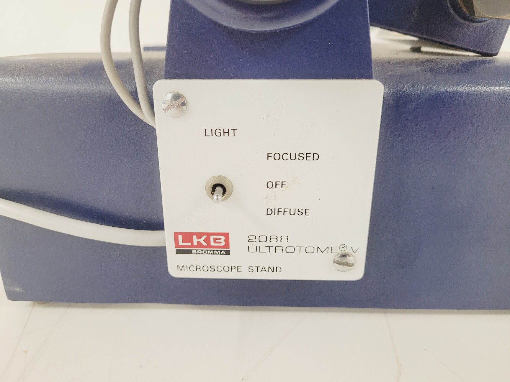 Image of LKB Bromma 2088 Ultrotome V Microtome System Lab