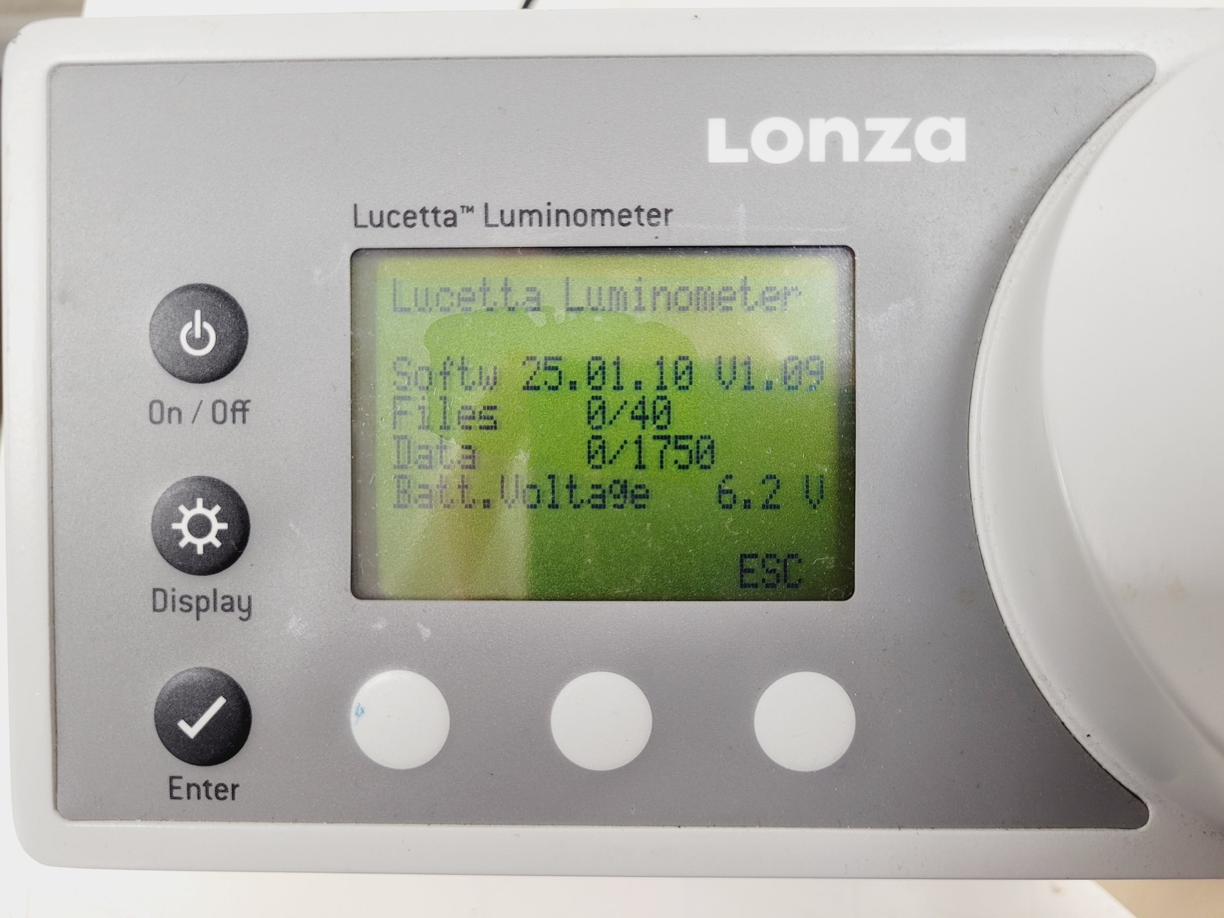 Image of Lonza Lucetta Luminometer Lab