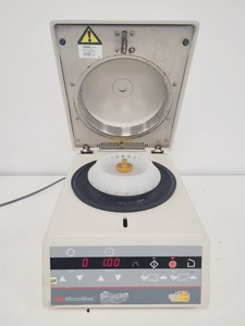 Thumbnail image of IEC MicroMax Benchtop Centrifuge Lab