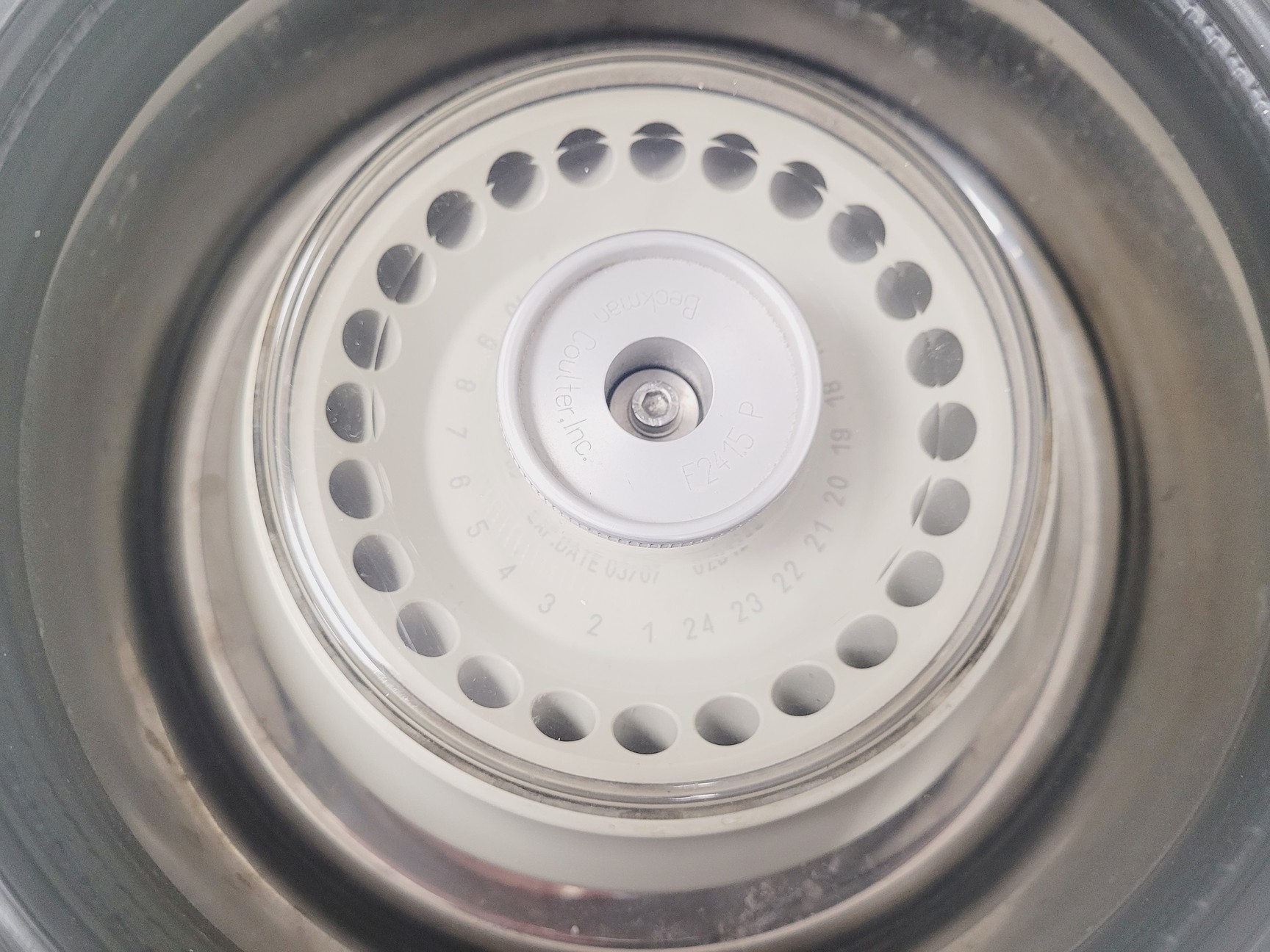 Image of Beckman Coulter Microfuge 22R Centrifuge Lab Spares/Repairs