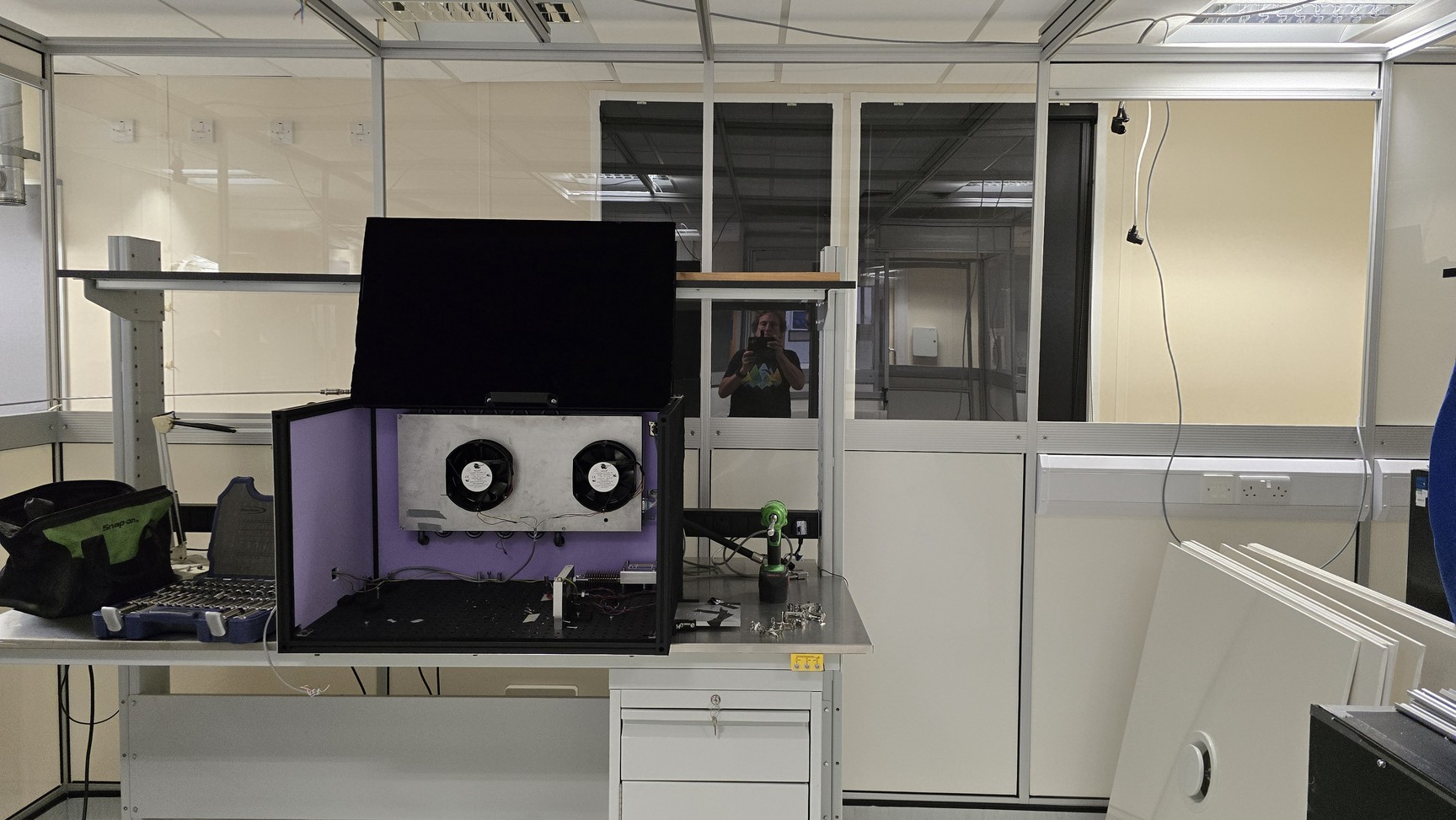 Image of Monmouth Scientific Aluminium Modular Cleanroom 6m x 4m, 3 x CAM2250 Filter Lab