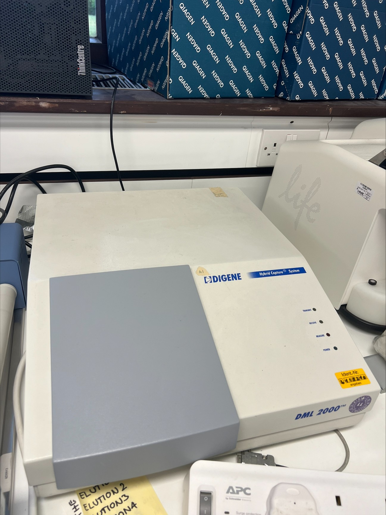 Image of Digene DML 2000 Hybrid Capture System Lab