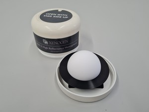 Thumbnail image of Xenogen Corporation, Calibrated Light Source XLS-Series and XRH-2 