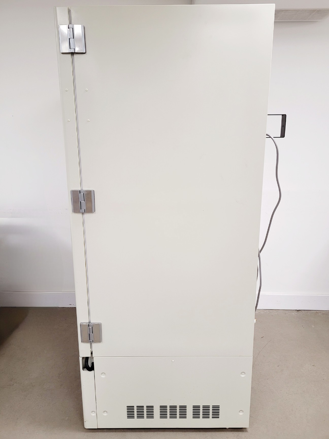 Image of Sanyo VIP Series -86 Ultra Low Freezer Model MDF-U73V Lab