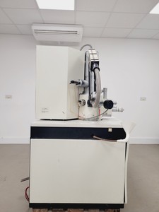 Thumbnail image of Hitachi S4000 Microscope (SEM) Scanning Electron Microscope Lab