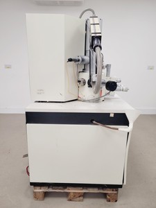 Thumbnail image of Hitachi S4000 Microscope (SEM) Scanning Electron Microscope Lab