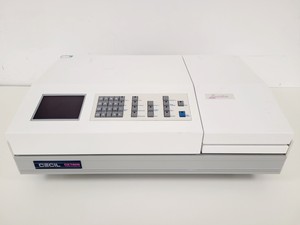 Thumbnail image of Cecil Model CE 7200 Spectrometer Lab