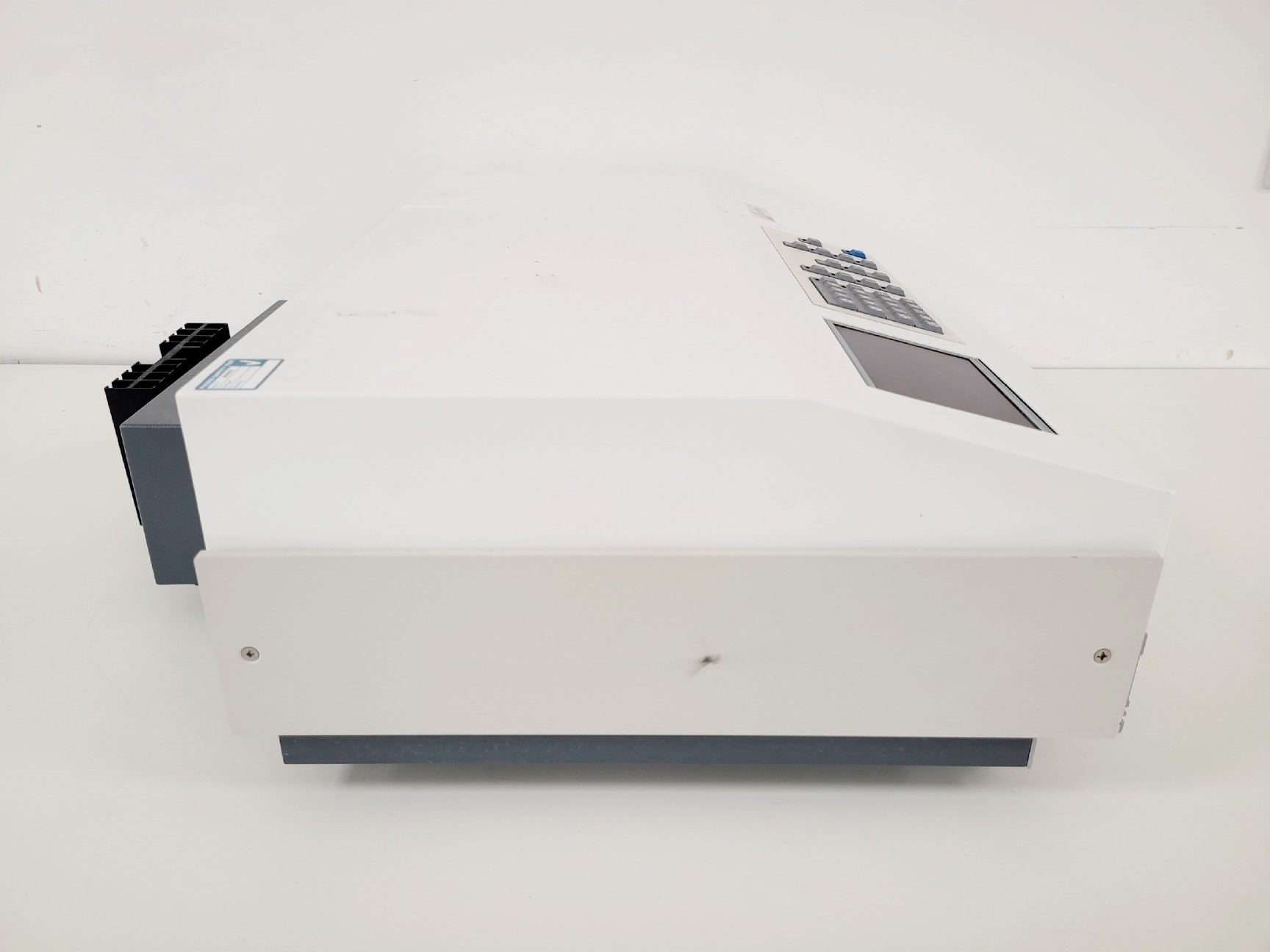 Image of Cecil Model CE 7200 Spectrometer Lab