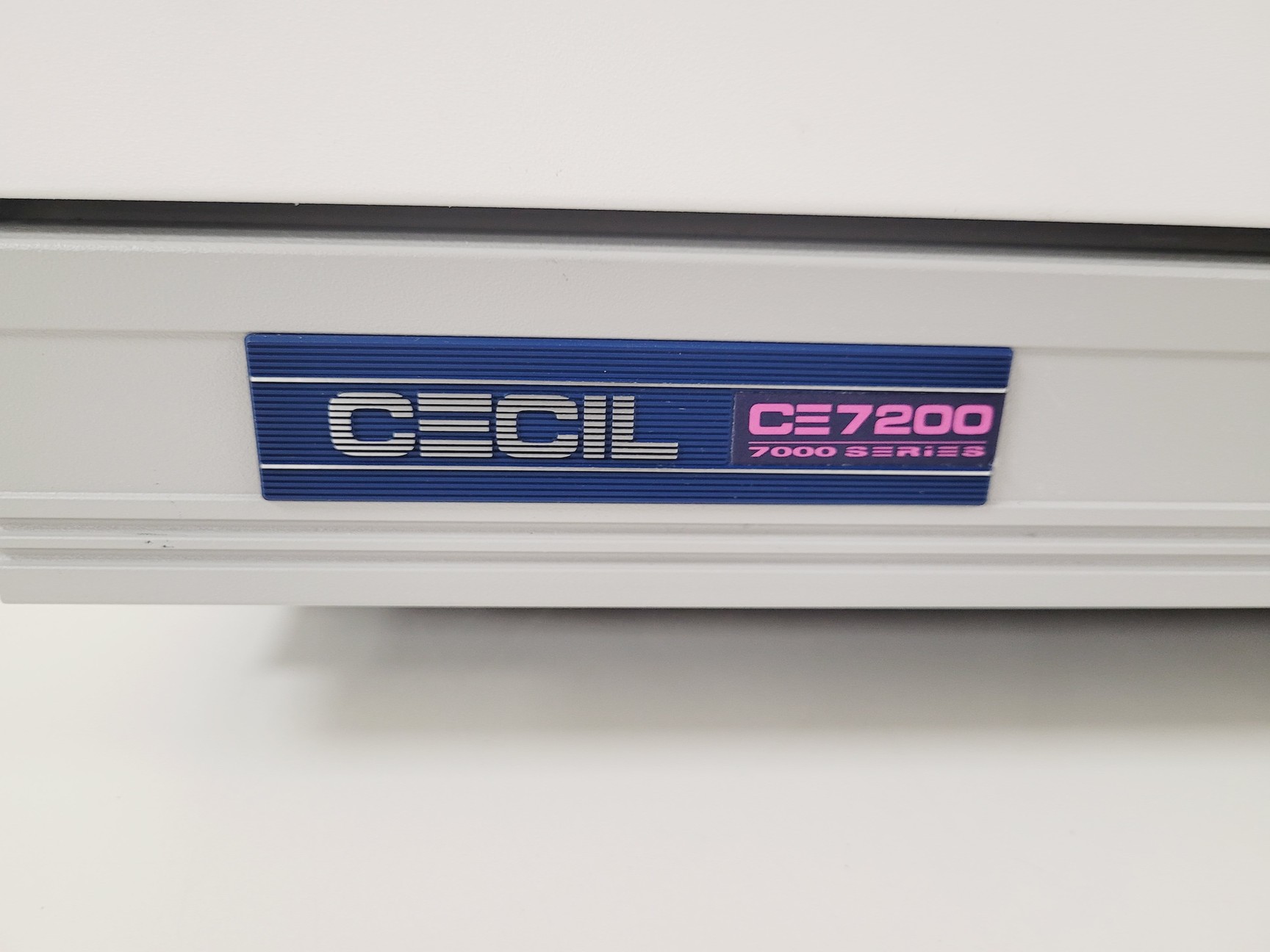 Image of Cecil Type CE 7200 Spectrometer Lab Faulty Screen