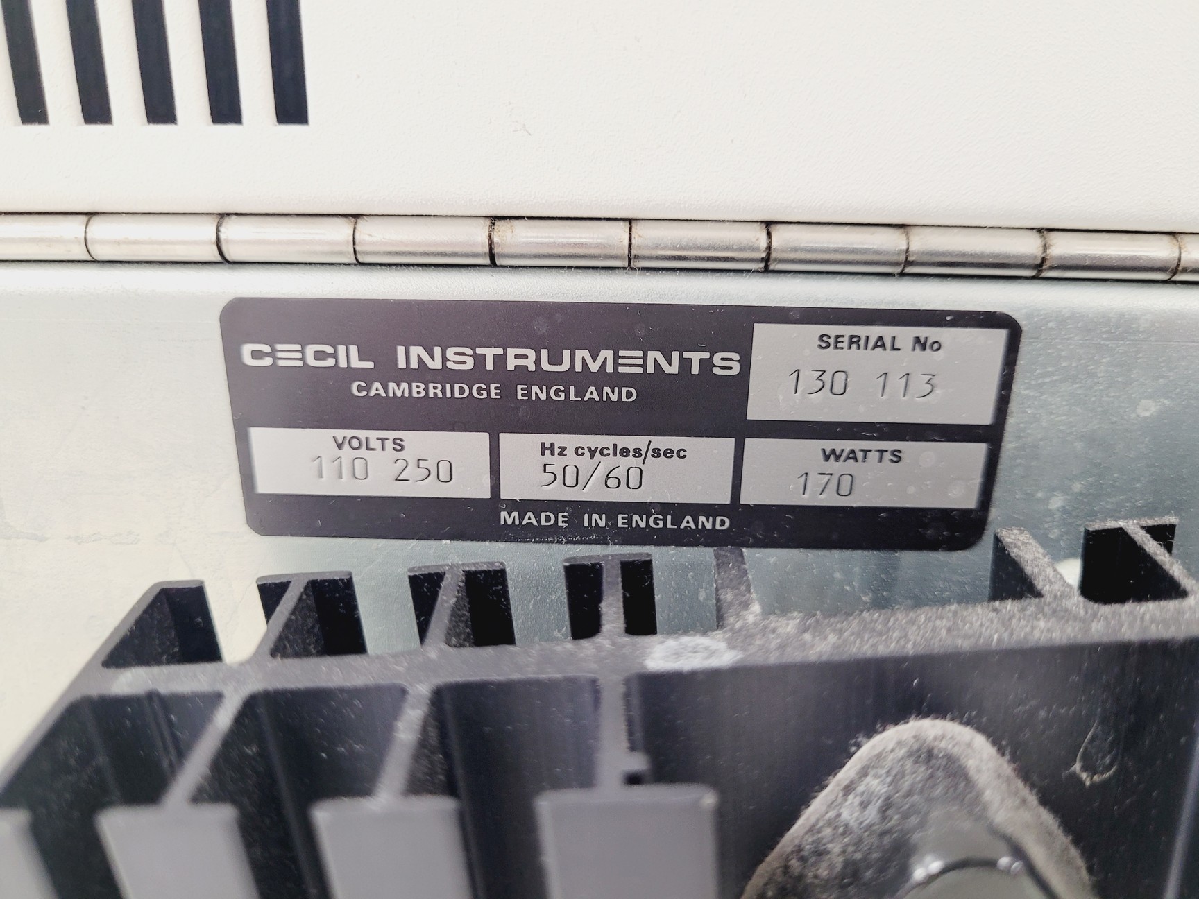 Image of Cecil Model CE 9200 Spectrometer Lab