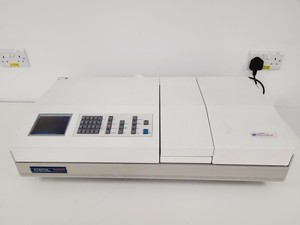 Thumbnail image of Cecil Model CE 9200 Spectrometer Lab