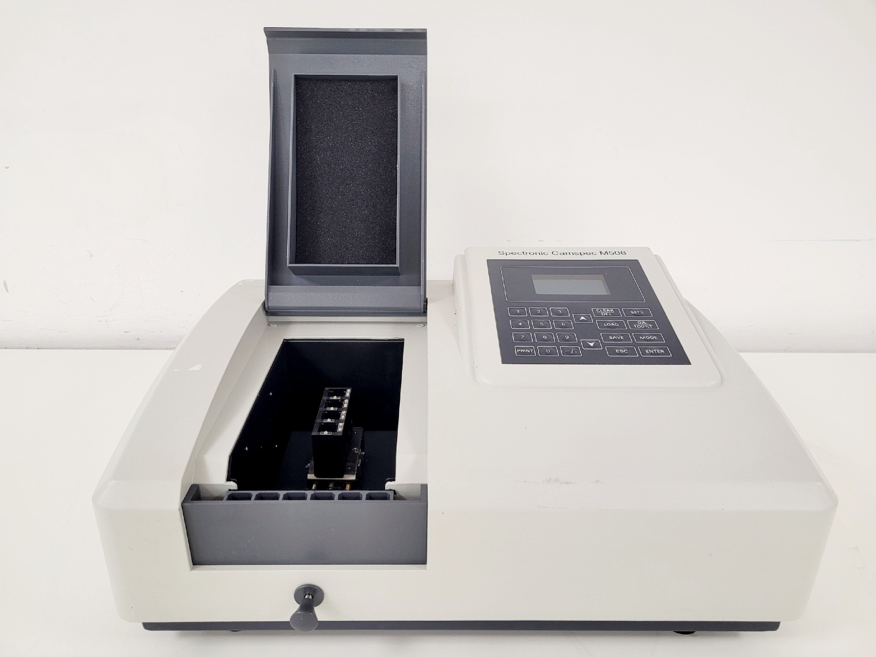 Image of Camspec Model M508 Spectrophotometer Lab