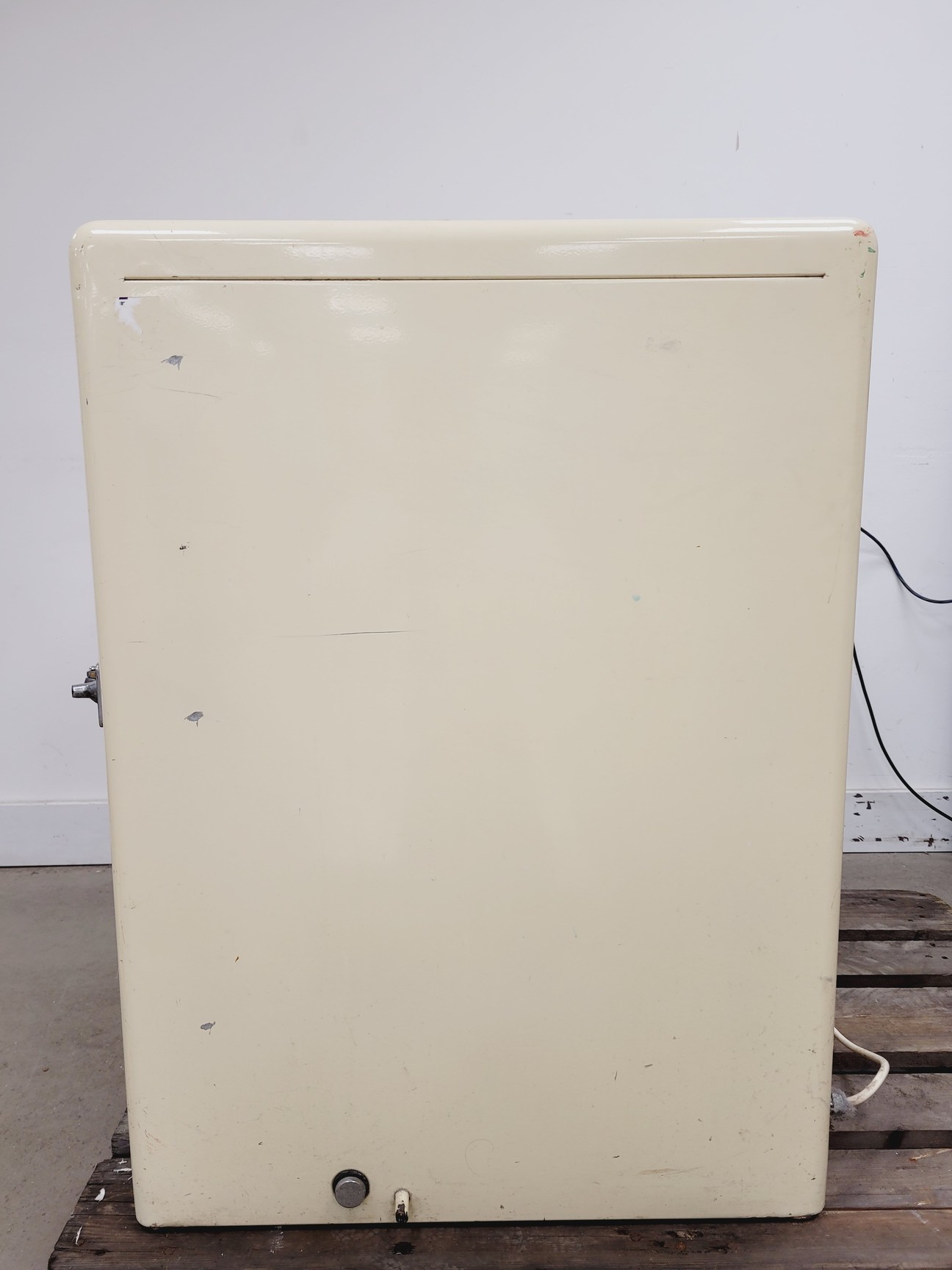 Image of Laboratory Thermal Equipment Incubator (Cream) Copper Lab