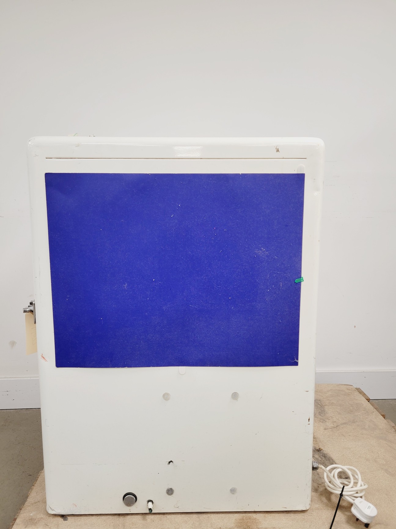 Image of Laboratory Thermal Equipment Incubator (White) Lab