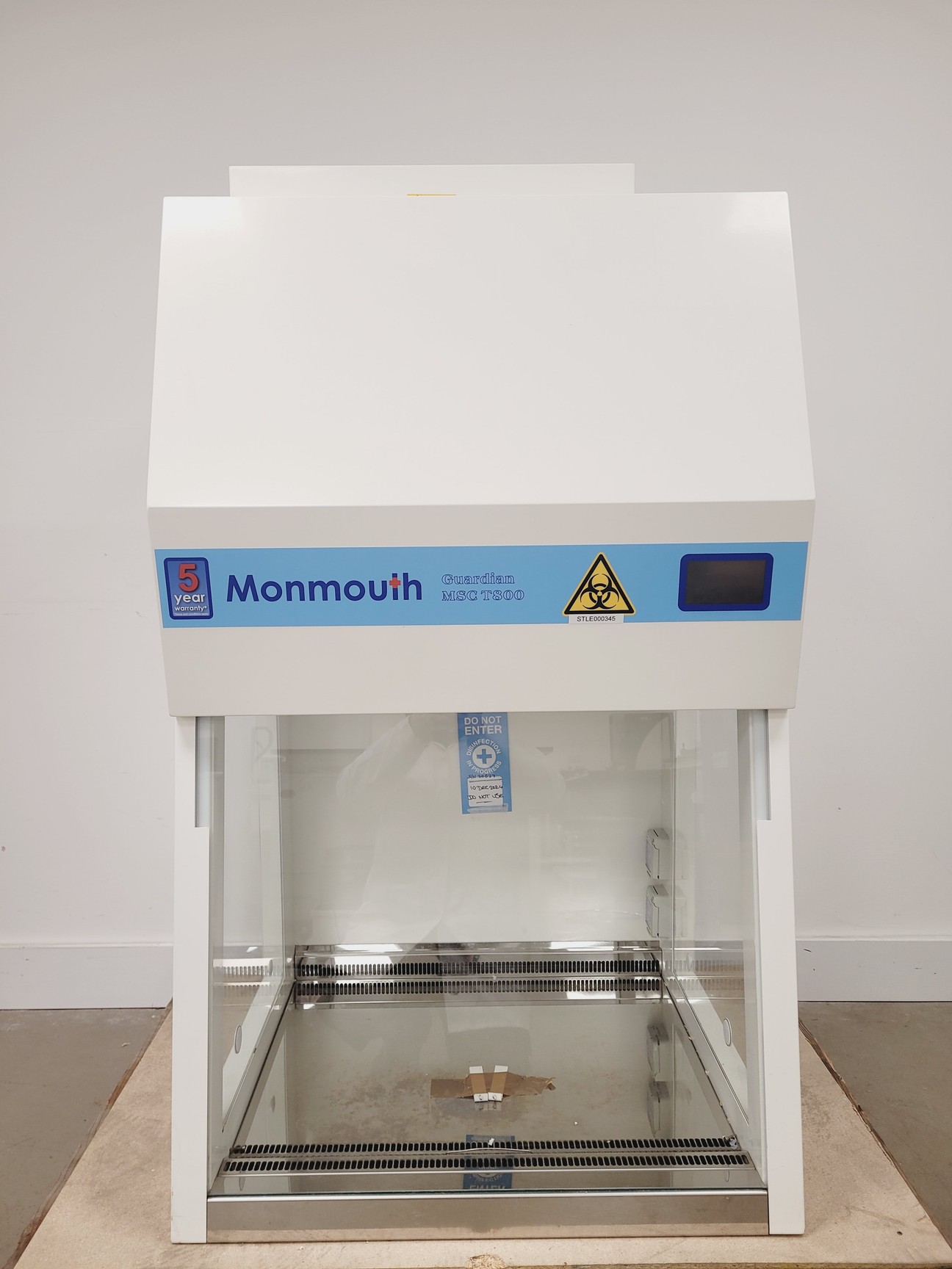 Image of Monmouth Guardian MSC T800 Fume Cabinets With Frame Lab