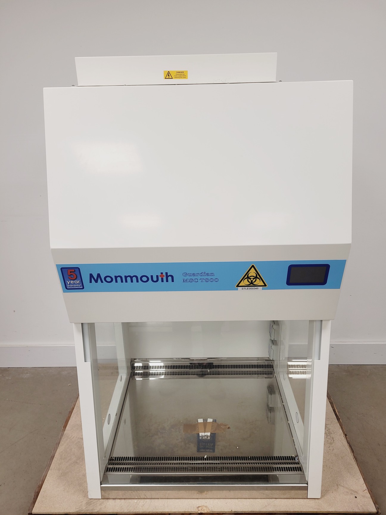 Image of Monmouth Guardian MSC T800 Fume Cabinets With Frame Lab