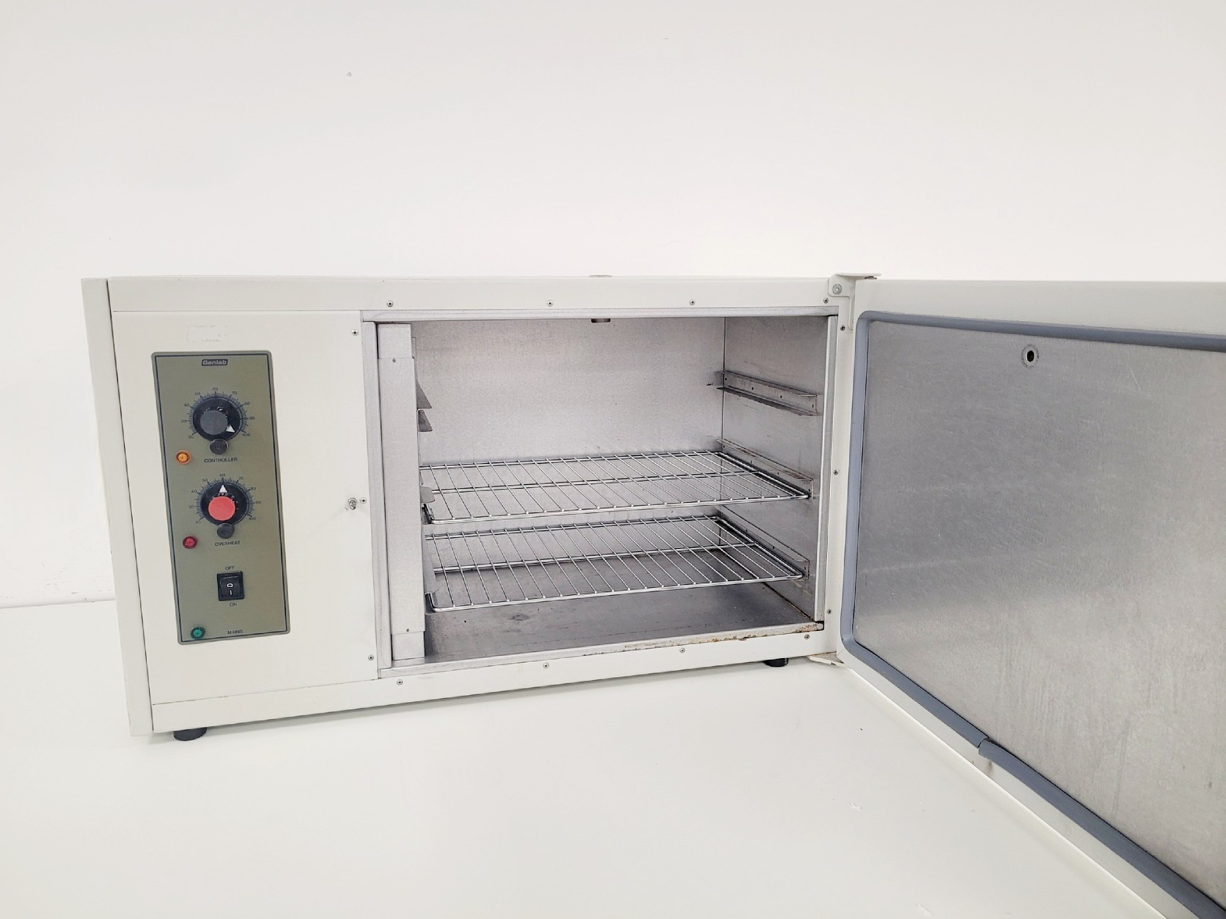 Image of GenLab Incubator Model INC60F Lab