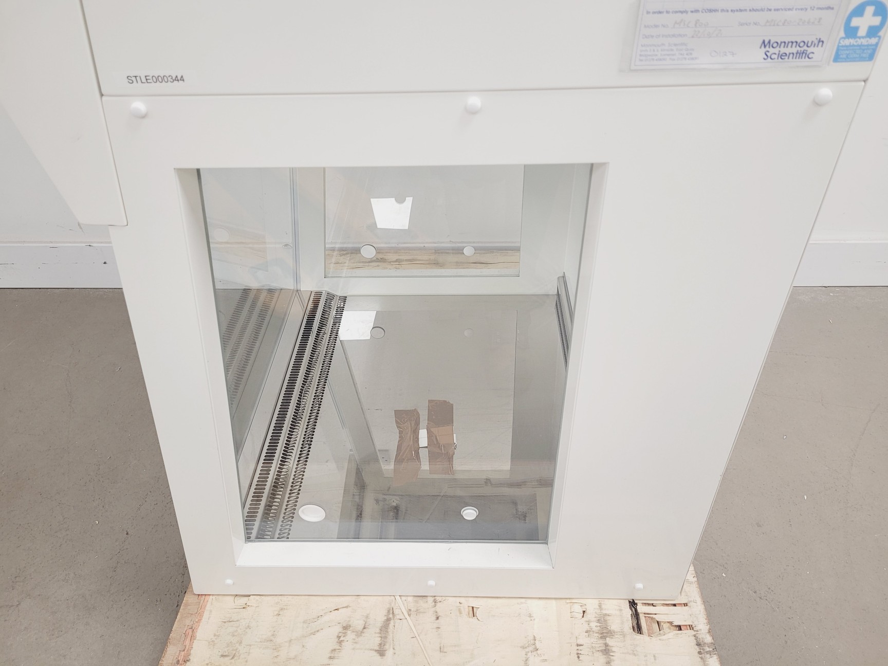 Image of Monmouth Guardian MSC T800 Fume Cabinets With Frame Lab