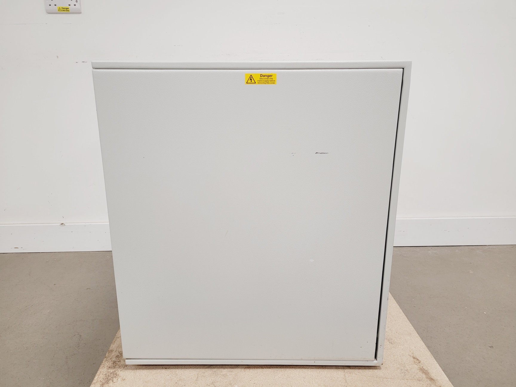 Image of GenLab Incubator Model-INC/150/F/DIG Lab