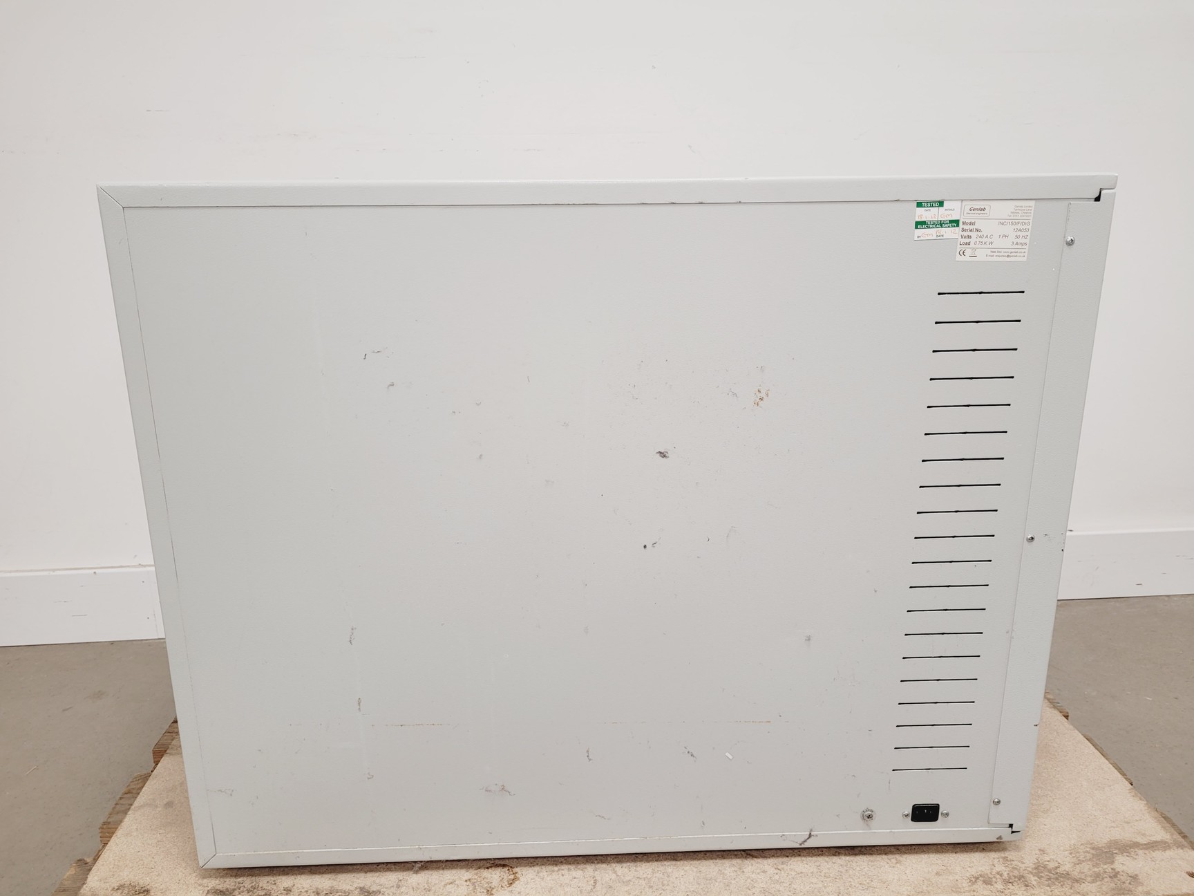 Image of GenLab Incubator Model-INC/150/F/DIG Lab