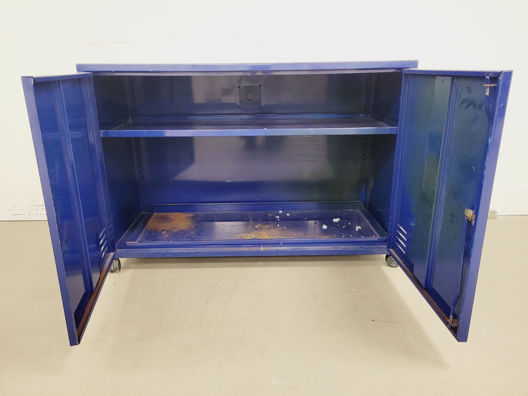 Image of Chemical Storage Cabinet Wx116cm Dx60cm Hx79cm 