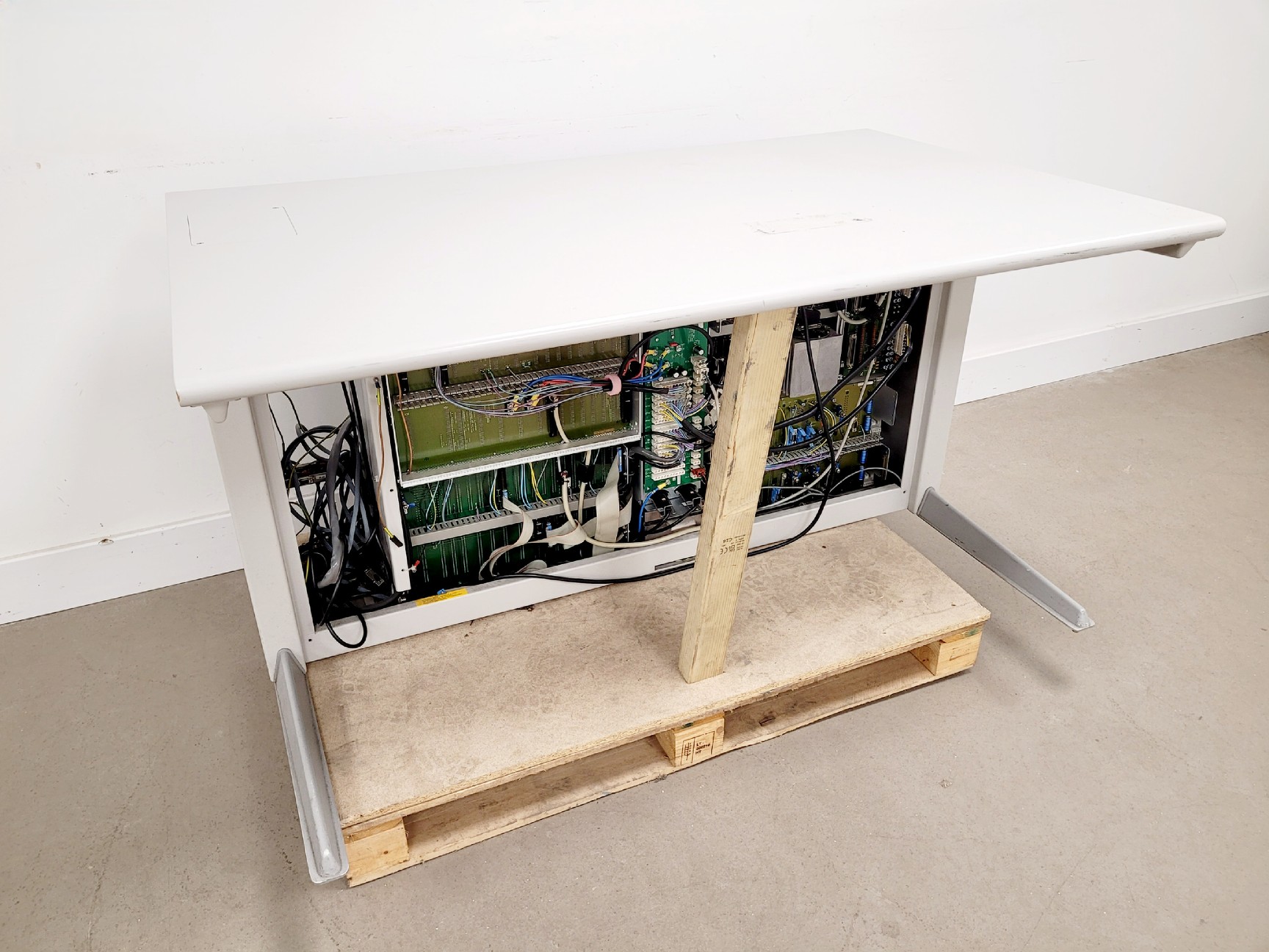 Image of FEI XL30 ESEM Scanning Electronic Microscope System Spares/Repair Lab