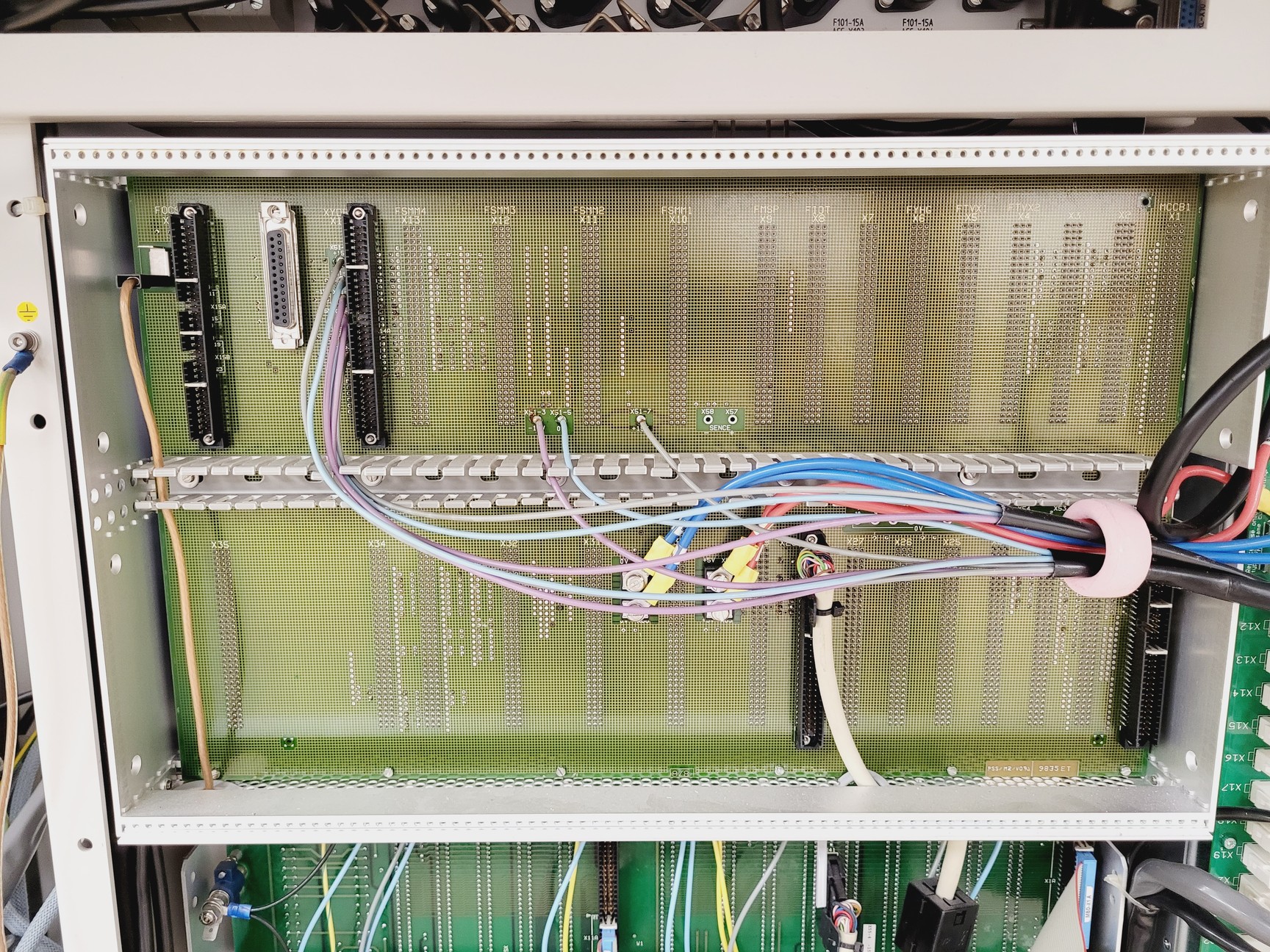 Image of FEI XL30 ESEM Scanning Electronic Microscope System Spares/Repair Lab