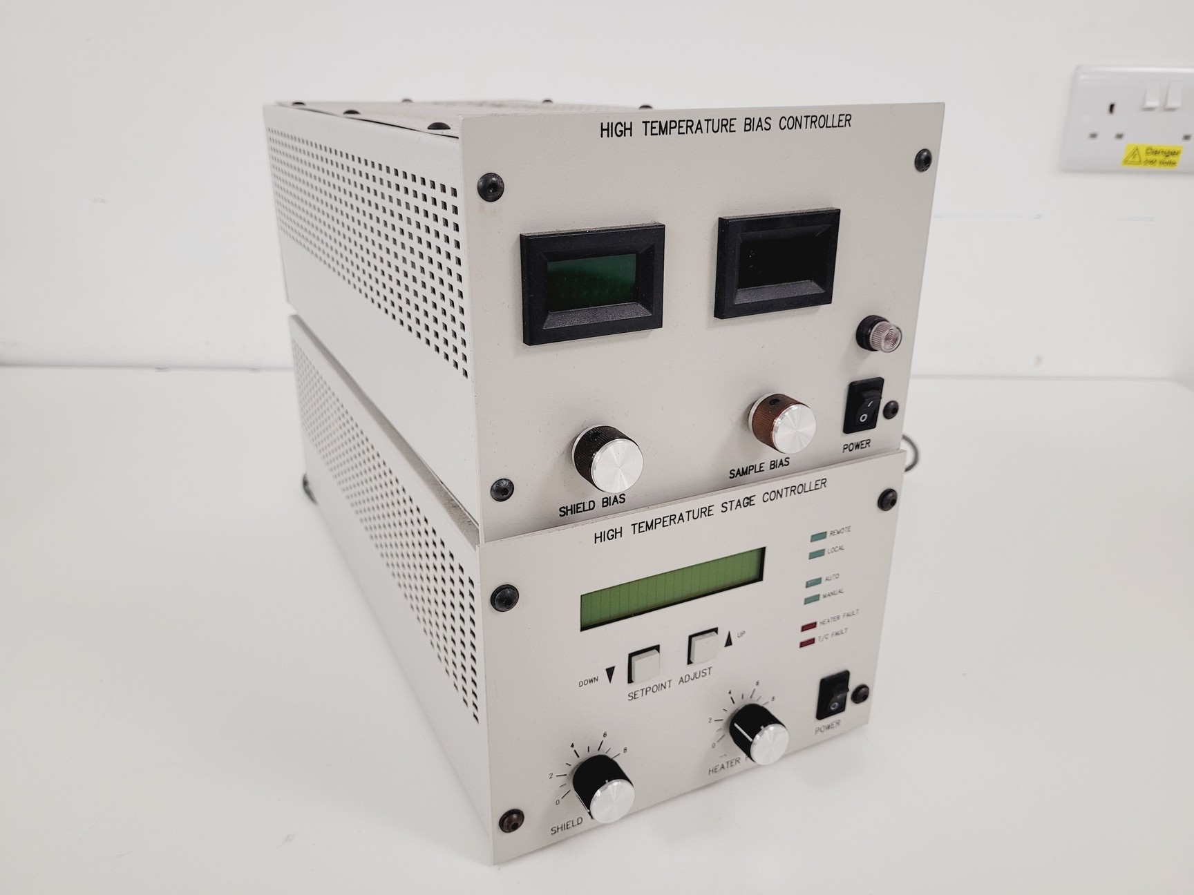 Image of FEI XL30 ESEM Scanning Electronic Microscope System Spares/Repair Lab