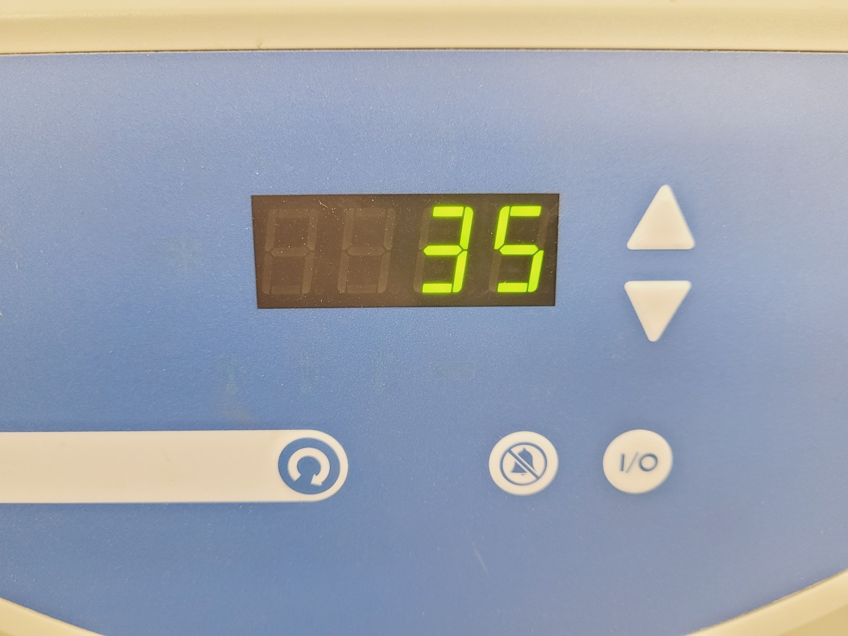 Image of Thermo Neslab Merlin M75 Recirculating Chiller Lab