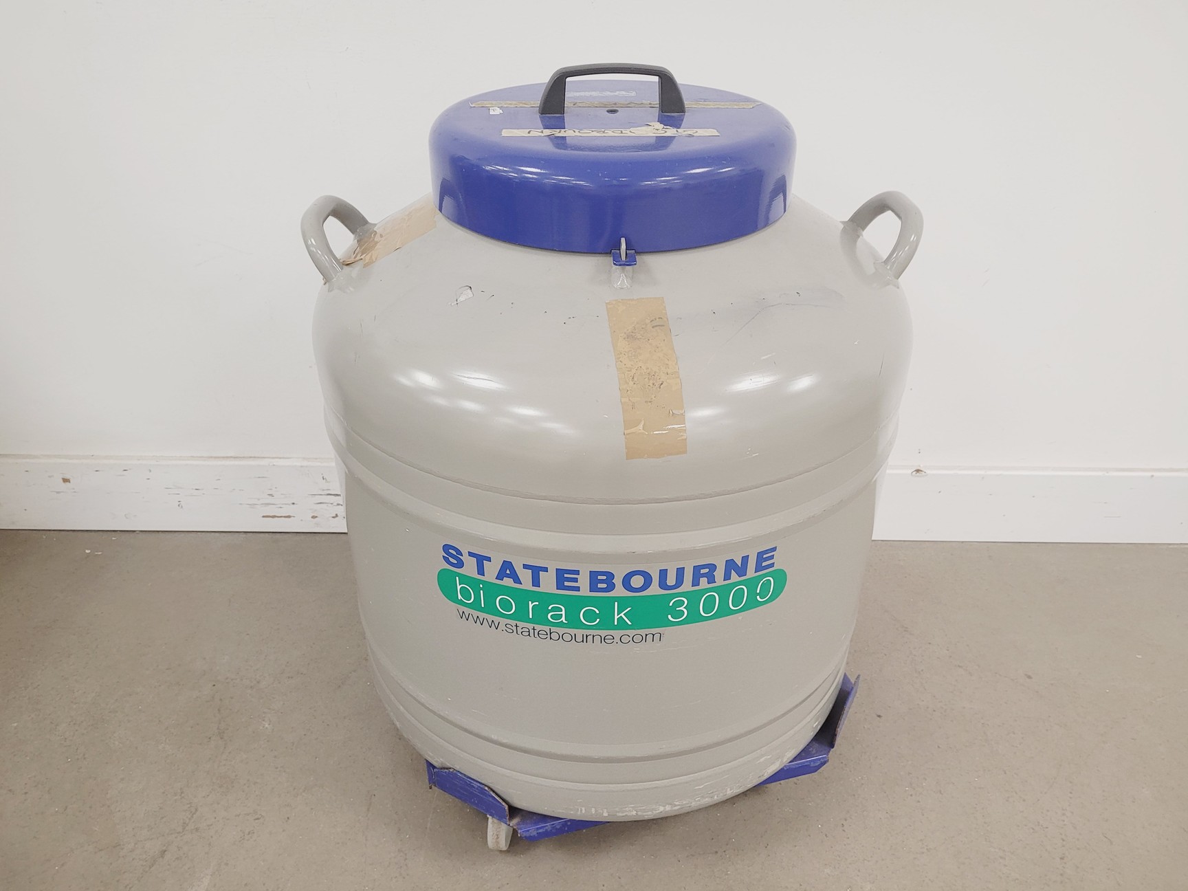 Image of Statbourne Biorack 3000 Liquid Nitrogen Sample Storage Dewar Lab