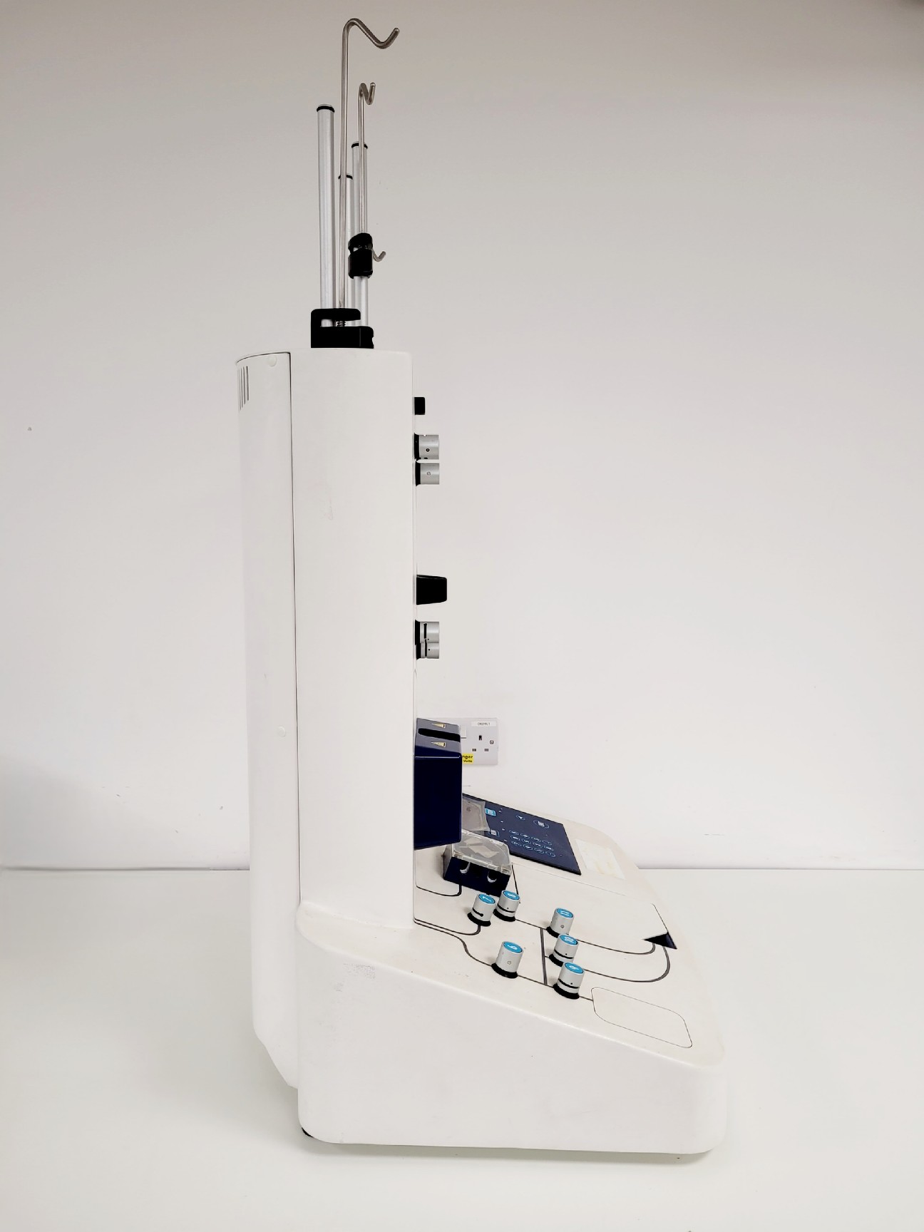 Image of Miltenyi Biotec CliniMacs Instrument 44085 Lab