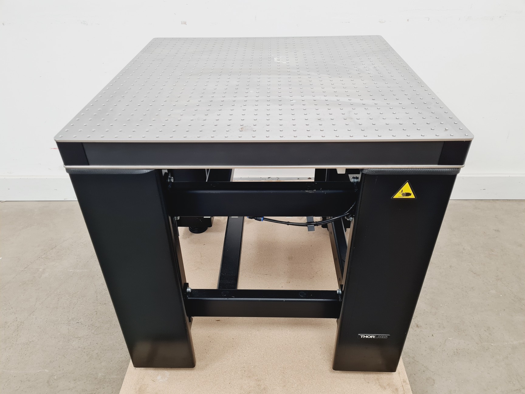 Image of Thorlabs Nexus Metric Anti Vibration Optical Table Lab