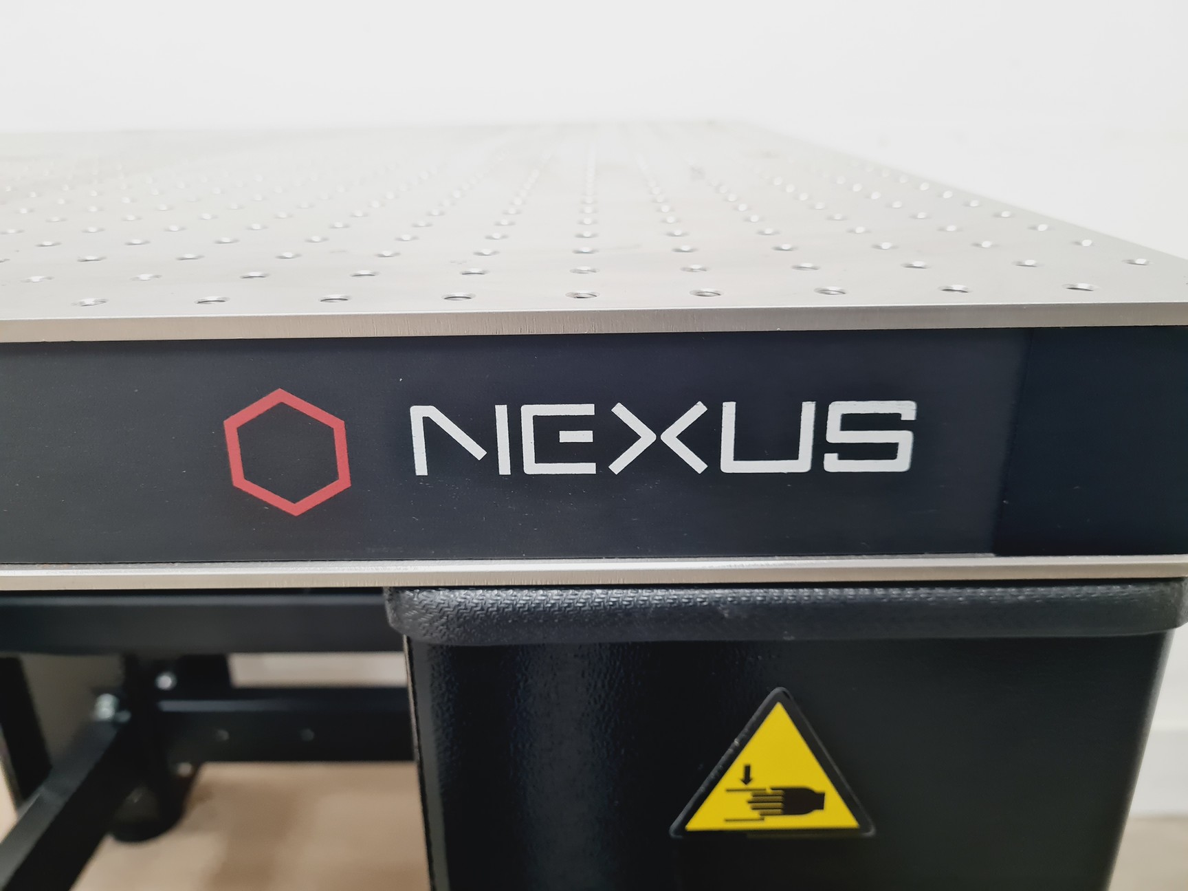 Image of Thorlabs Nexus Metric Anti Vibration Optical Table Lab