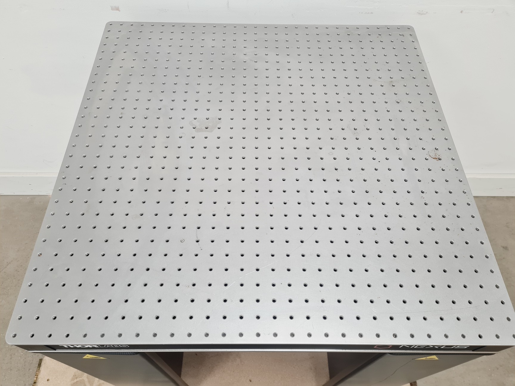 Image of Thorlabs Nexus Metric Anti Vibration Optical Table Lab