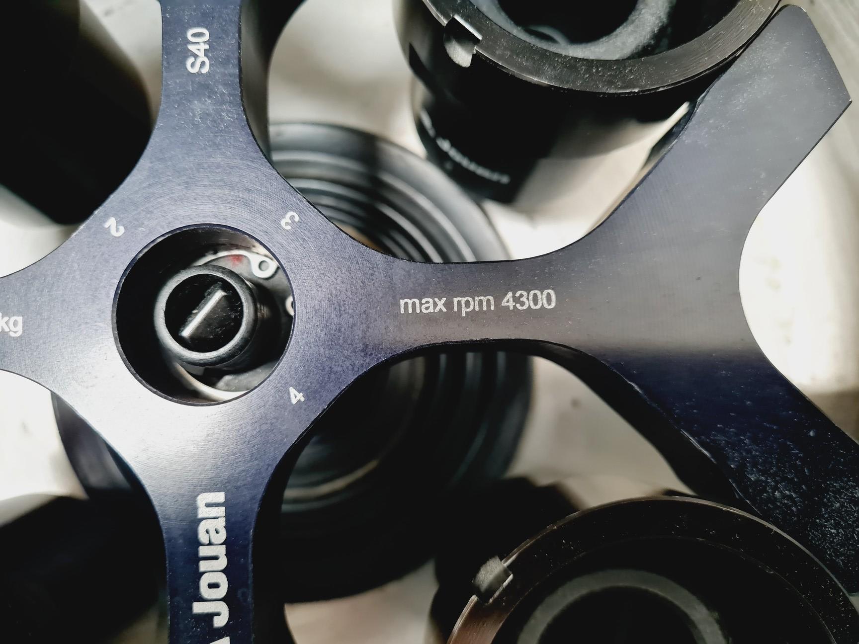 Image of Jouan BR4i Refrigerated Centrifuge with S40 Rotor Lab