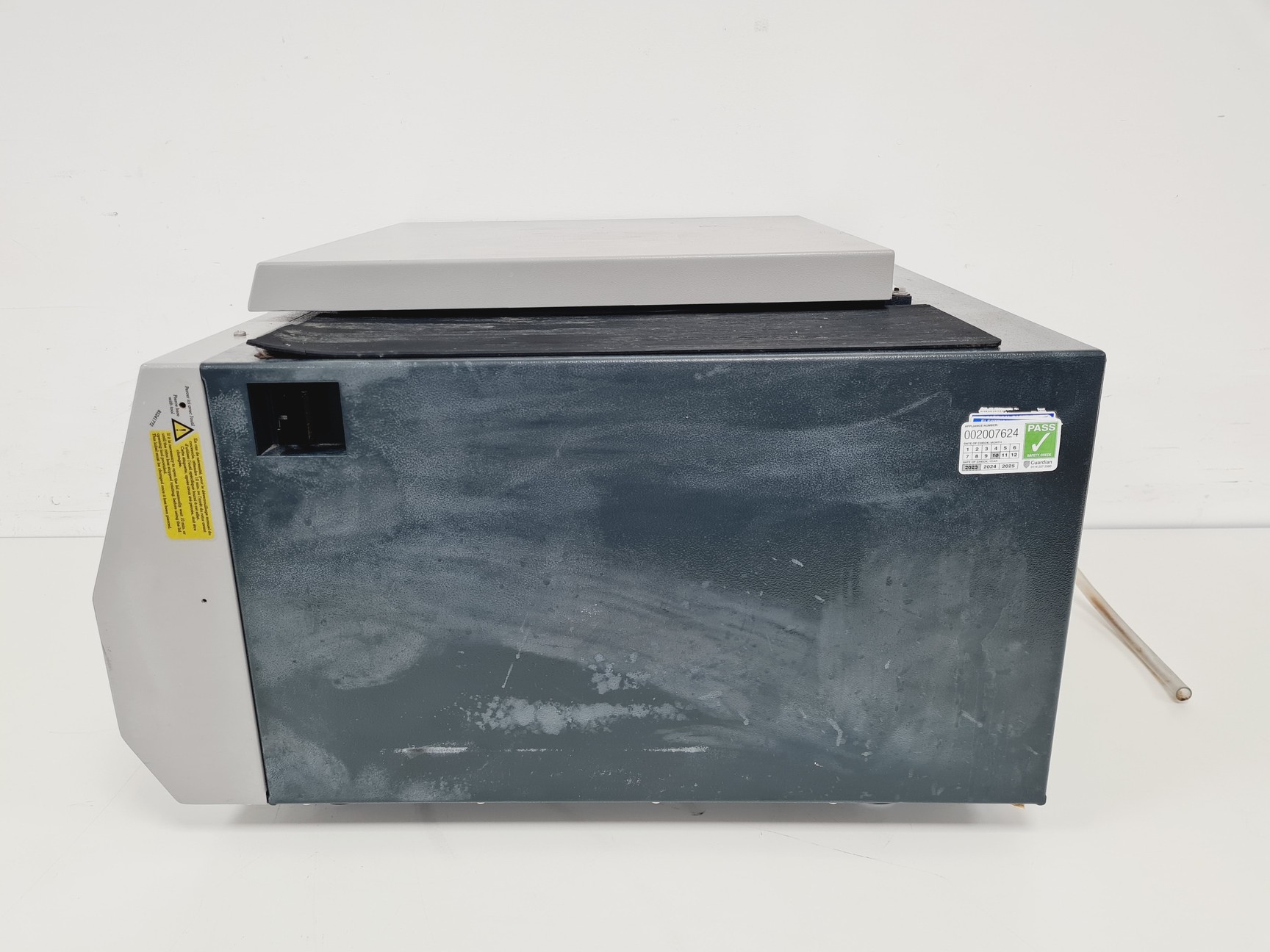 Image of Jouan BR4i Refrigerated Centrifuge with S40 Rotor Lab