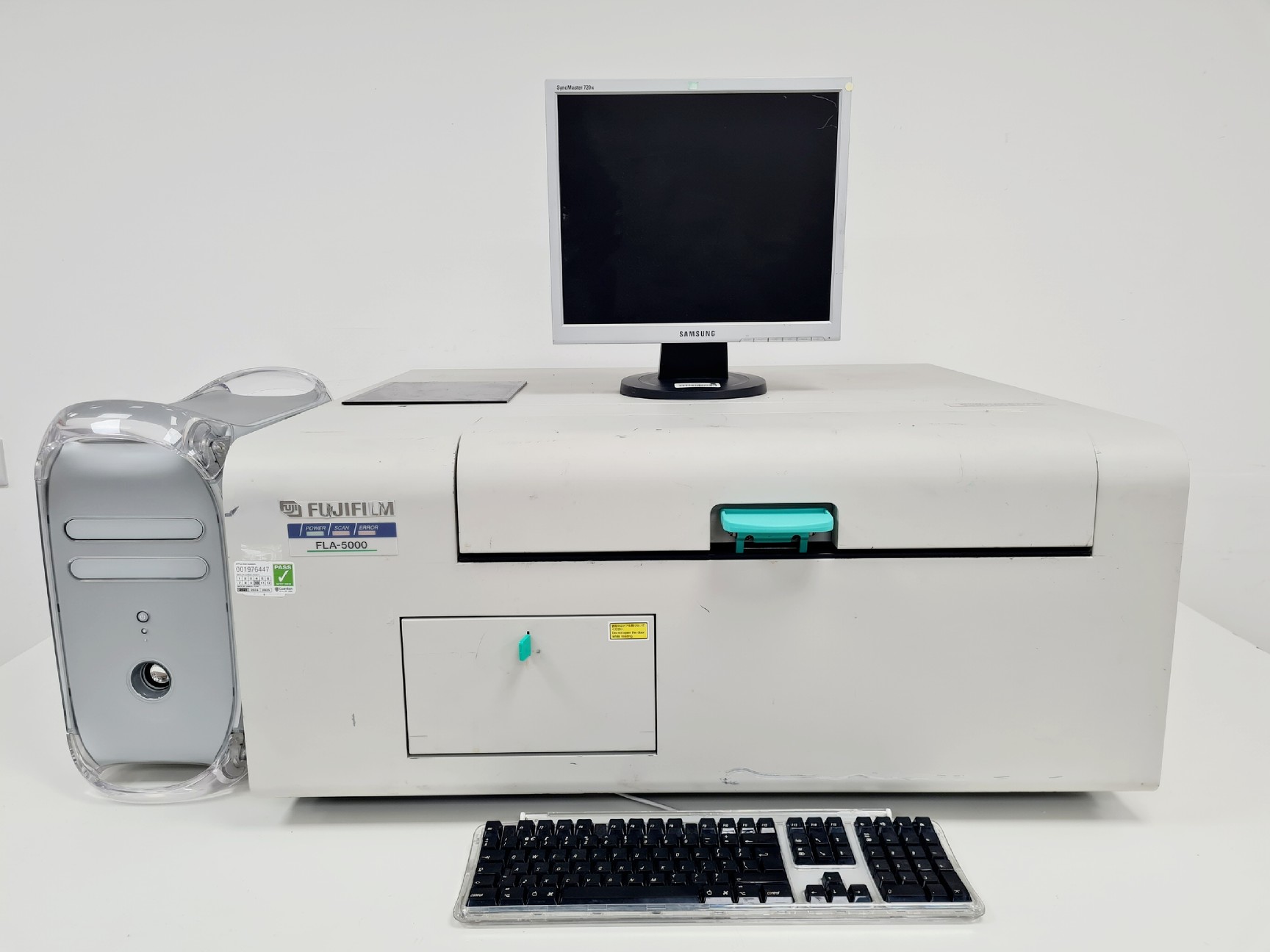 Image of Fujifilm Phosphorus Imager FLA5000 With Computer And Plates Lab