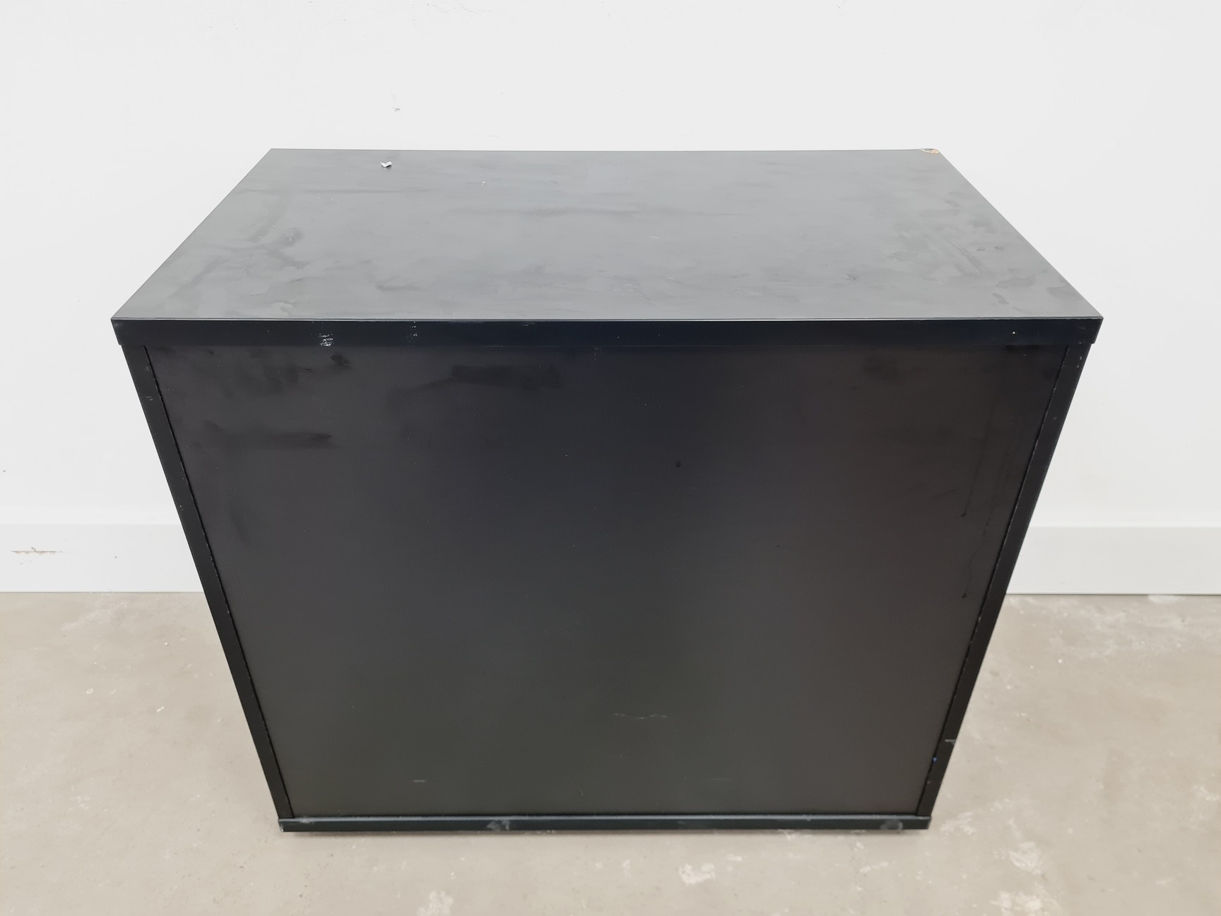 Image of 4 x Black & White Locked Cupboards w/ Keys Lab