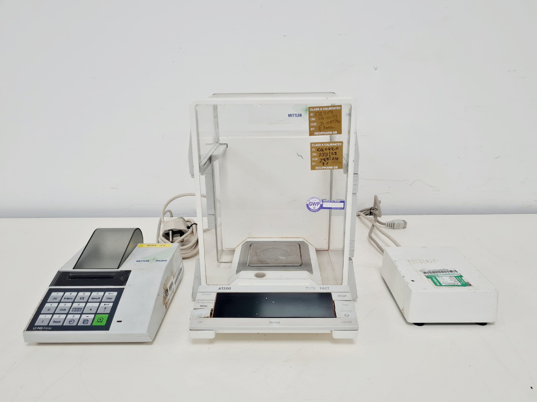 Image of Mettler Toledo AT200 Balance With LC-P45 Printer Spares/Repair Lab