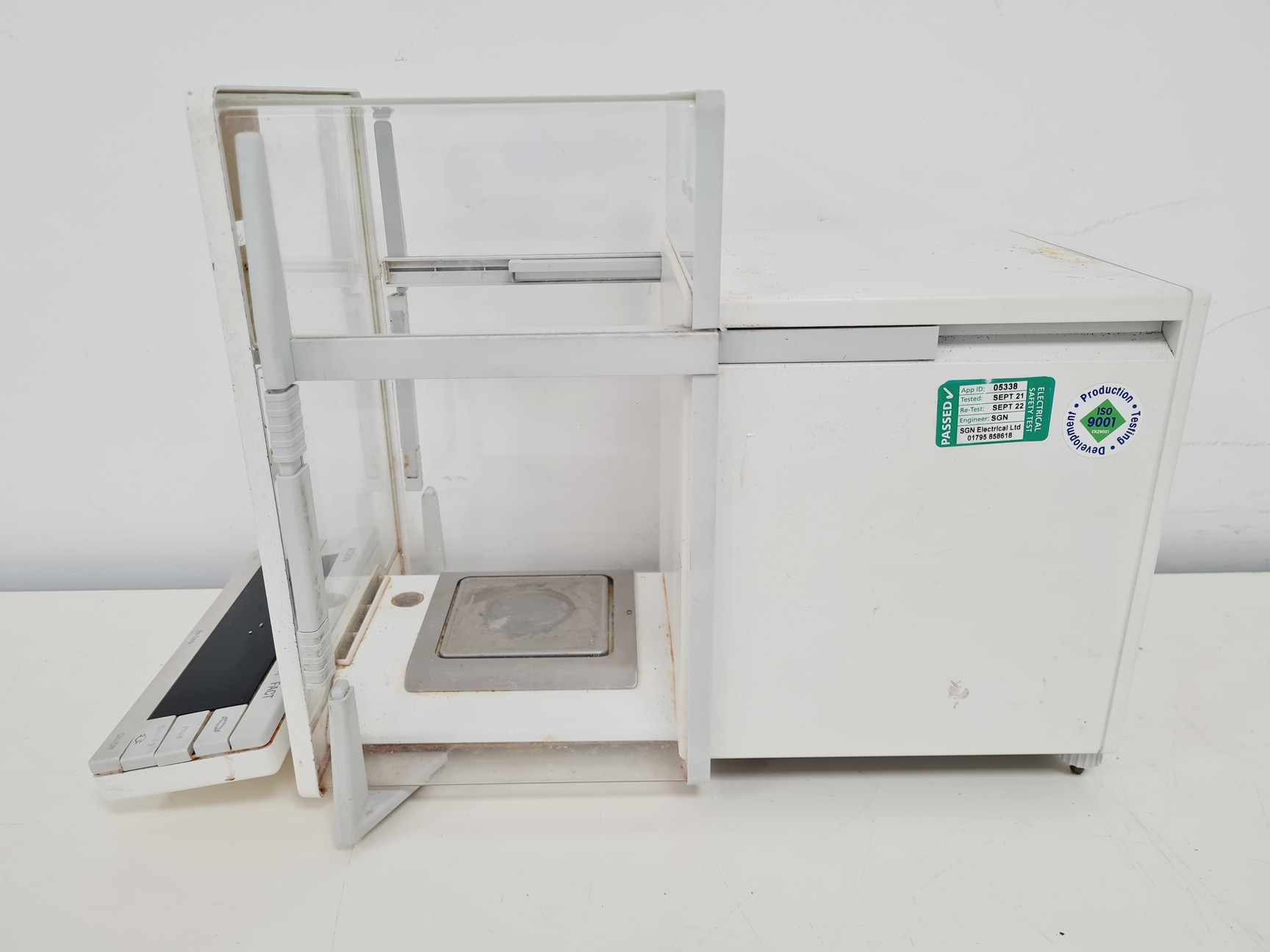 Image of Mettler Toledo AT200 Balance With LC-P45 Printer Spares/Repair Lab