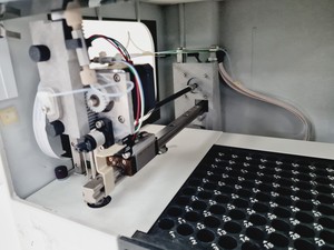 Thumbnail image of Perkin Elmer Series 200 LC Autosampler Lab