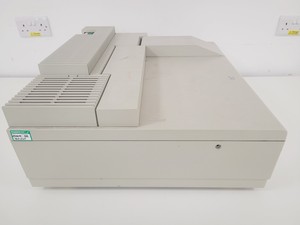 Thumbnail image of Perkin Elmer Lambda 20 UV/Vis Spectrometer Lab