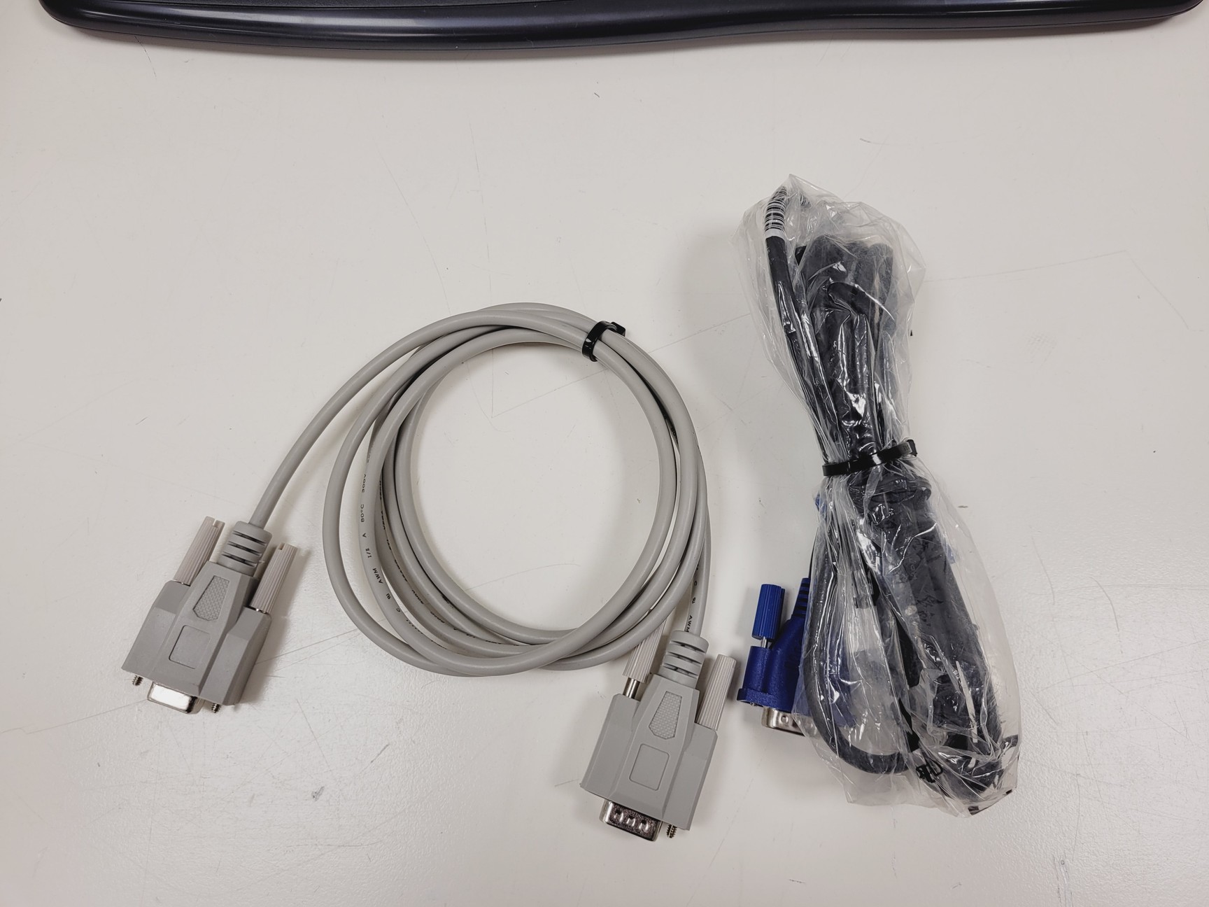 Image of Perkin Elmer Lambda 35 UV/Vis Spectrophotometer System Lab