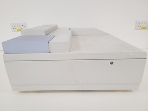 Thumbnail image of Perkin Elmer Lambda 35 UV/Vis Spectrophotometer System Lab