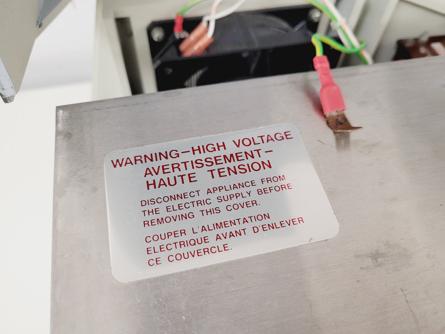 Image of Perkin Elmer Spectrometer LS 50 B Lab