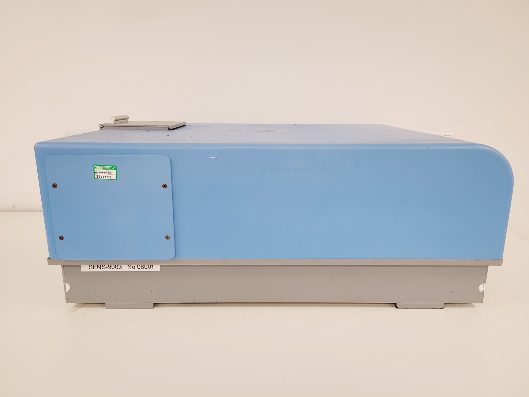 Image of Gilden Photonics fluoroSENS Fluorimeter w/ Sens-J1 Microplate Reader Lab