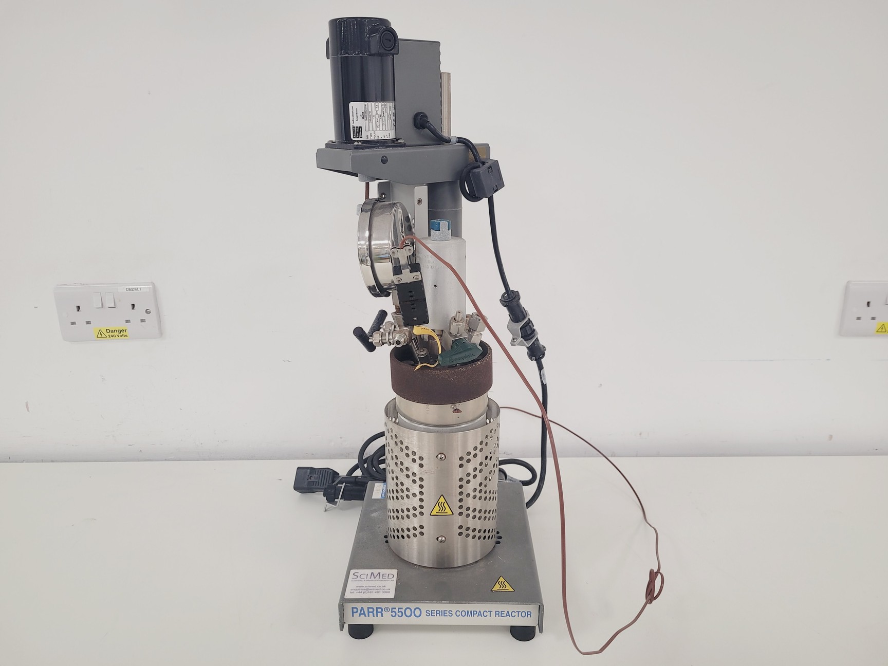 Image of Sci Med Parr 5500 Pressure Chamber Reactor w/ 4848 Controller Spares/Repair Lab
