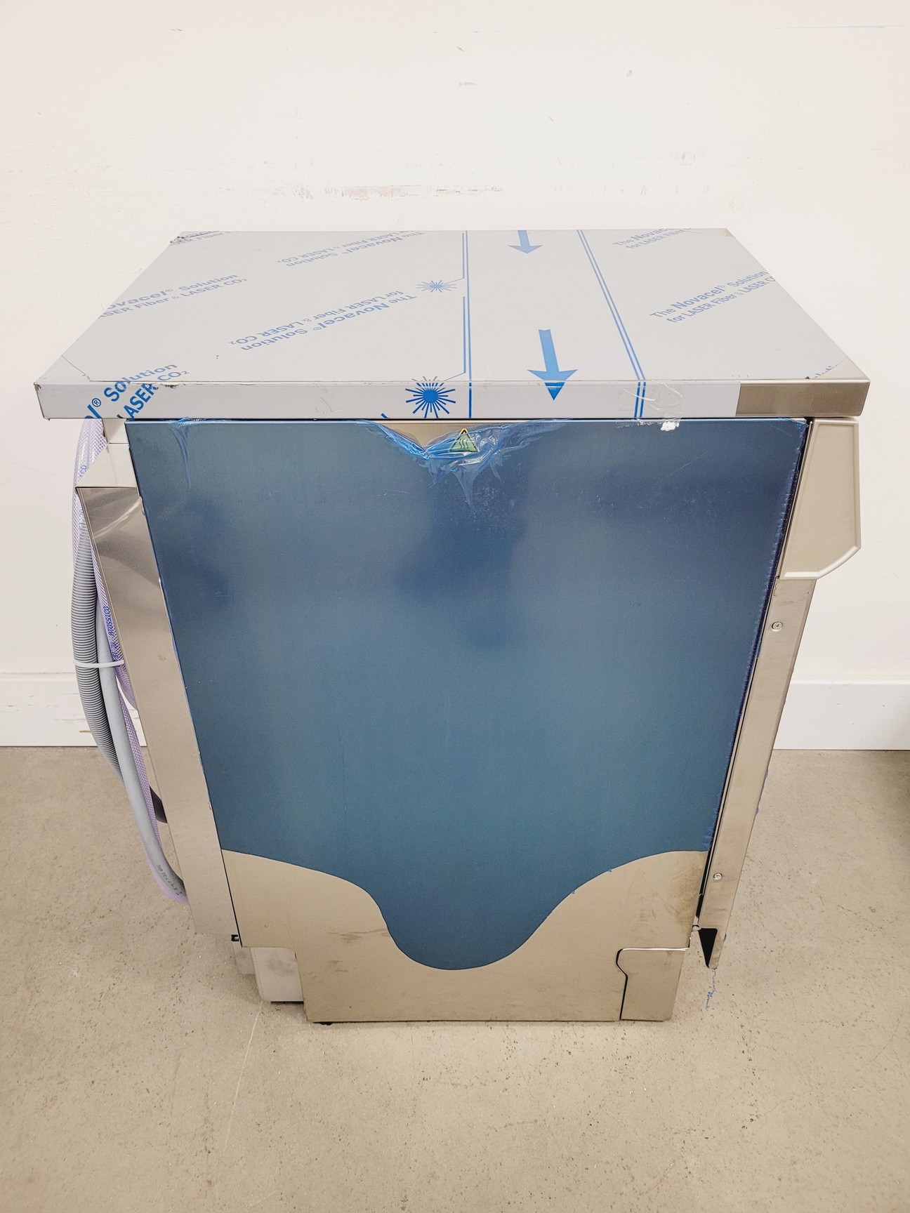 Image of Smeg Glass Washer Model GW2145 - Brand New Lab