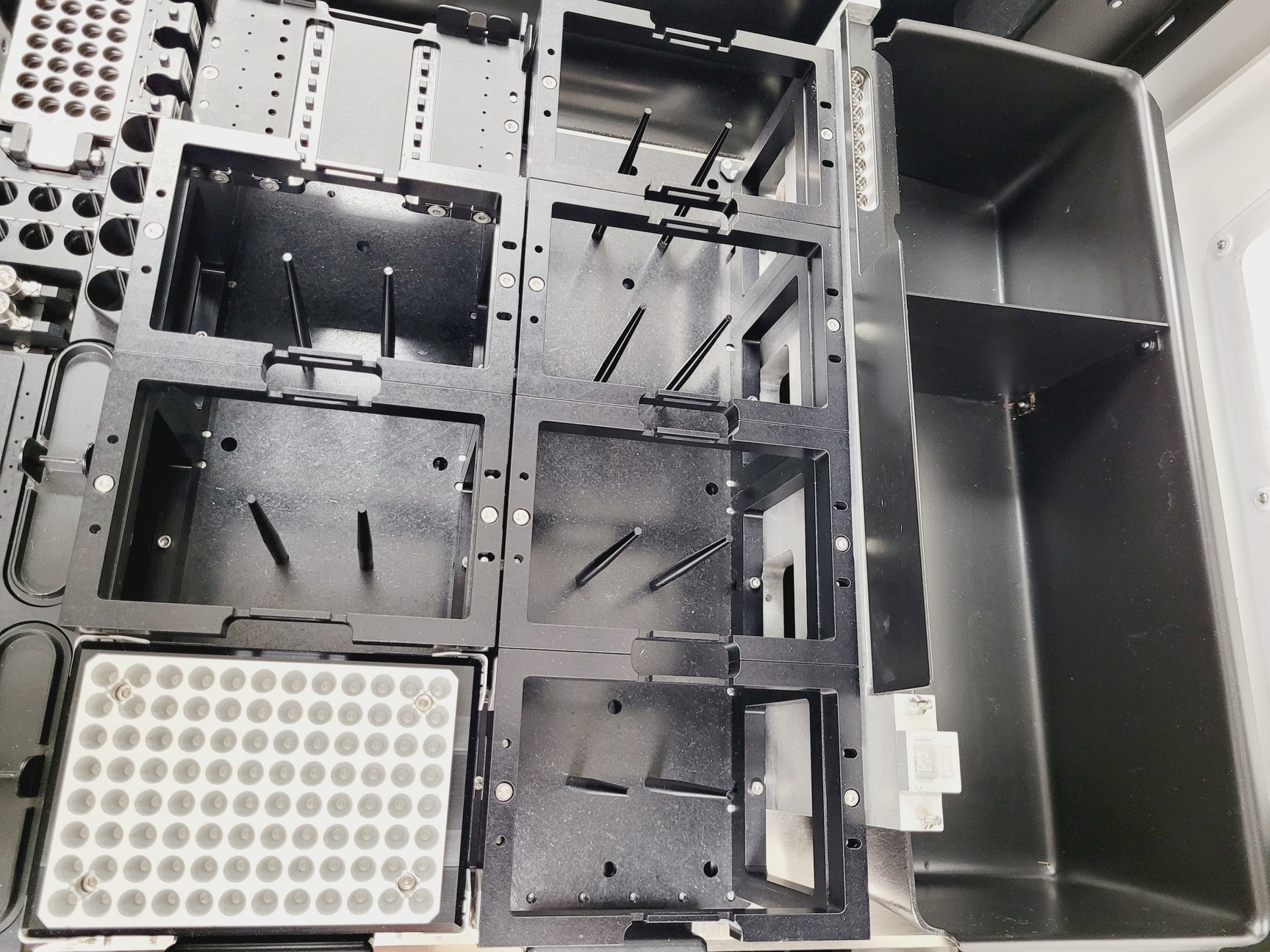 Image of 10x Genomics Chromium Connect Single Cell Workflow System Spares/Repairs