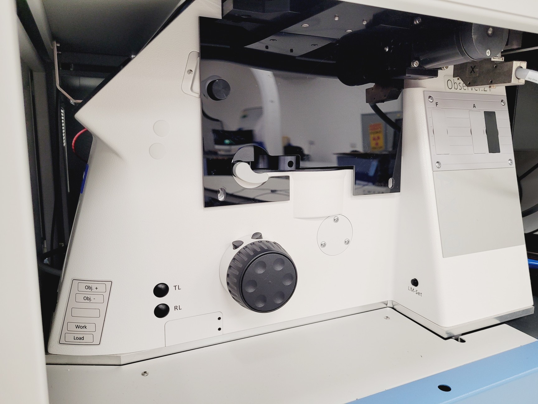Image of Thermo Scientific Cellomics Arrayscan VTI HCS Reader w/ Software & RS Stacker